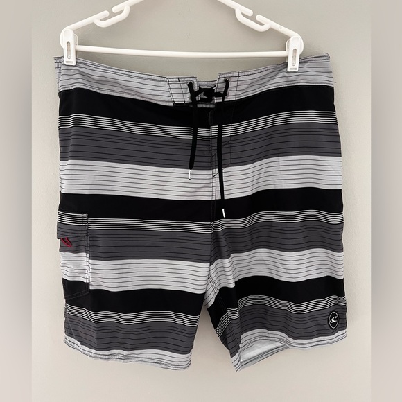 O’Neill  Men’s Out Seam Ultra Suede Swim Board Shorts Size 40 - Picture 2 of 4